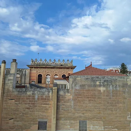 Bed and breakfast Dimora Charleston Lecce Parcheggio Privato In Loco Gratis Chambre photo